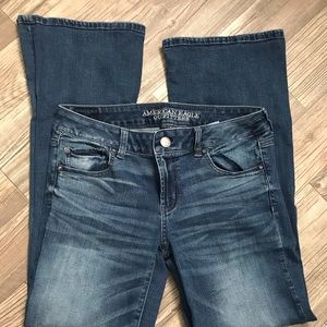 Women’s American Eagle Favorite Boyfriend Jeans